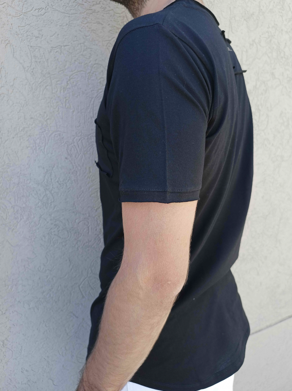 Camiseta Cedro l Negro Puro